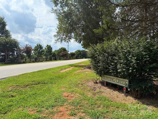 Photo - 500 Kirby Ln