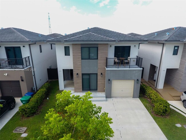 Building Photo - 1159 NW 3rd St