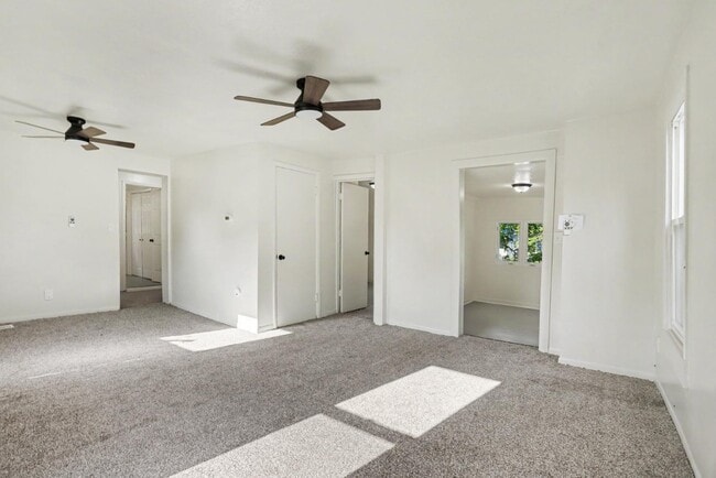 Photo - 310 Locust St