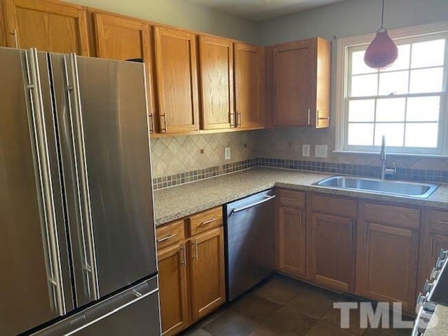 Photo - 2813 Isabella Dr