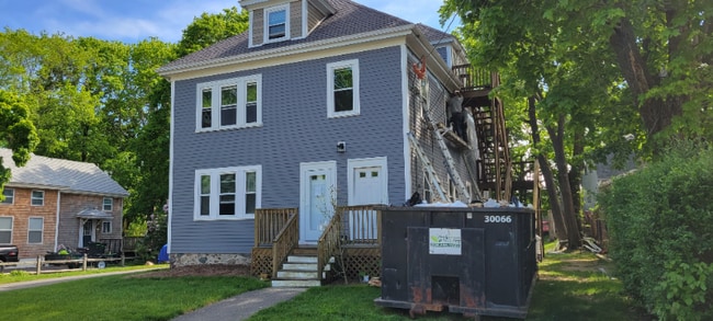 Building Photo - 46 Peirce St Rental