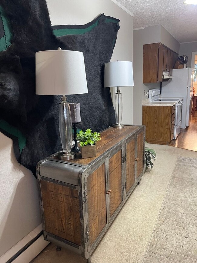 Photo - Furnished Bungalow with 2BD 2BTH near WITC...