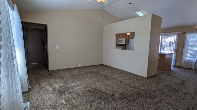 Photo - 2 BEDROOM / 1.75 BATH RANCH HOME IN RIDGEVIEW AT STETSON HILLS!