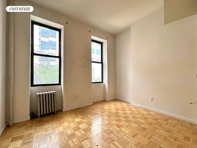 Photo - 424 E 66th St Apartment