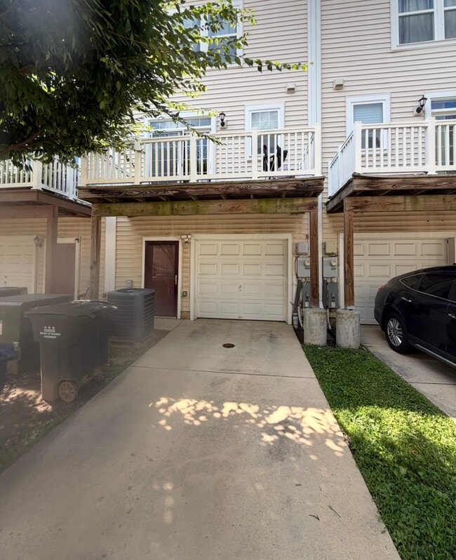 759 Anacostia Ave NE