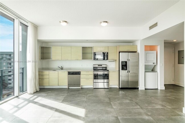 Photo - 350 NE 24th St Unit 607