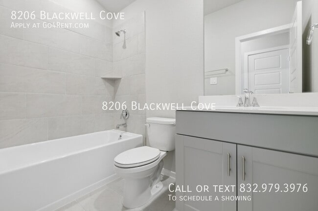 8206 Blackwell Cove