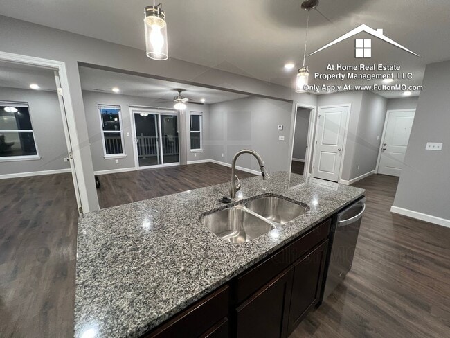 2620 N Bluff St Unit 2620-103 North Bluff Street