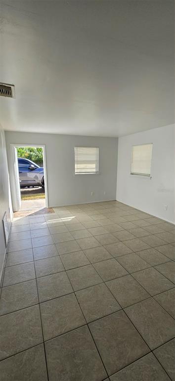 Photo - 1905 57th Ave W