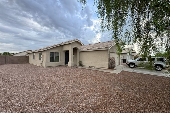 Photo - 3Bed/2Bath House at Northern Ave/87th Ave! Move-In Ready on 09/10/2026! – Corner Lot!