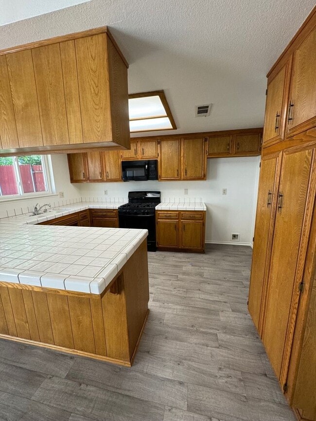 Photo - Coming Soon-Located in the Heart of Tehachapi!