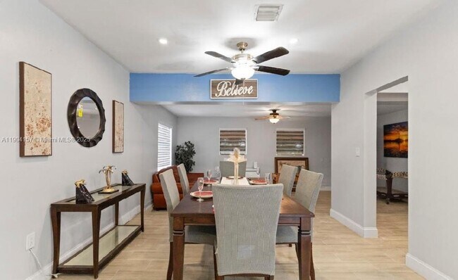 Photo - 18830 NW 7th Ave