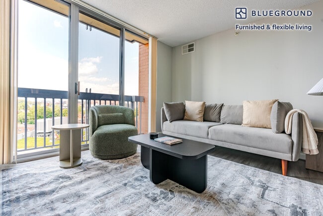 Building Photo - 4835 Cordell Ave Unit FL9-ID1163