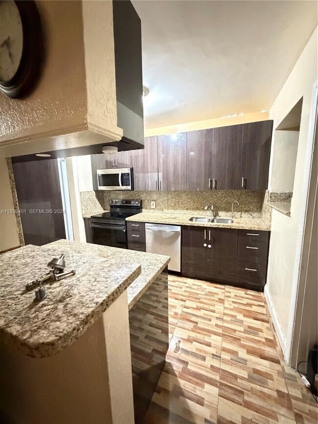 Photo - 19130 NW 5th Pl