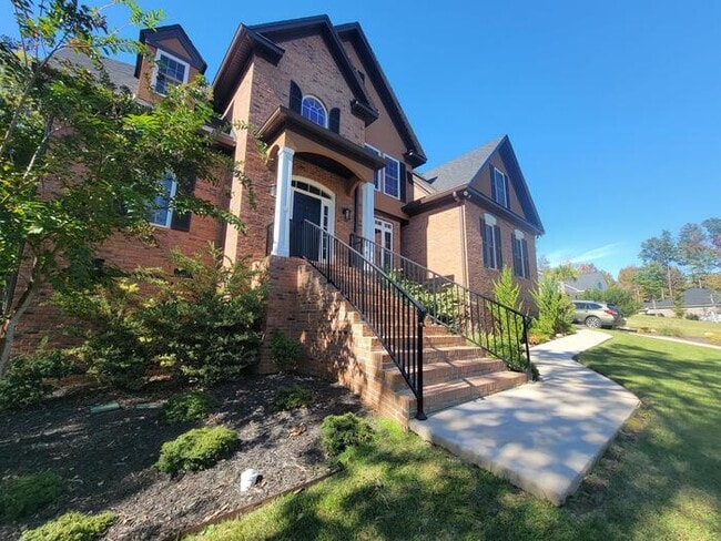 Photo - 544 Links Pointe Ct