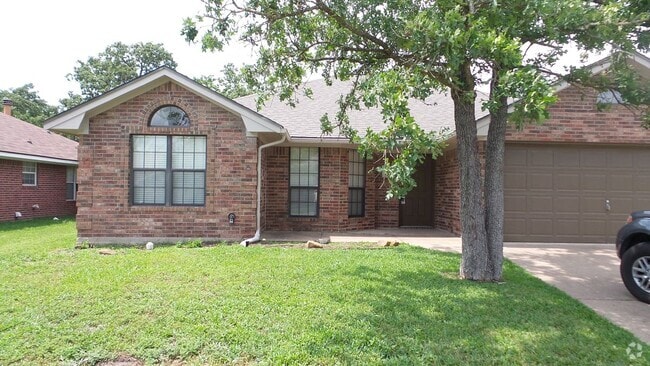 Building Photo - 1305 Remington Ct Rental
