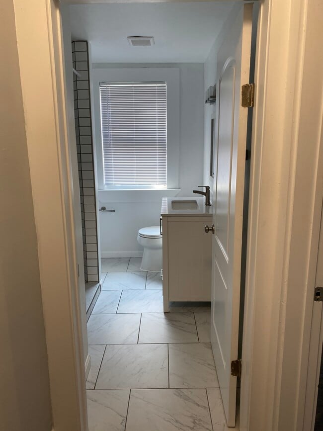 20 Chrysler Plz Apartments For Rent in Catonsville, MD