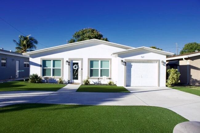 Photo - 517 NW 52nd St