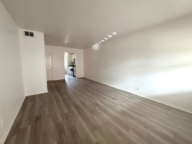 Photo - 200 Hill St Unit 7