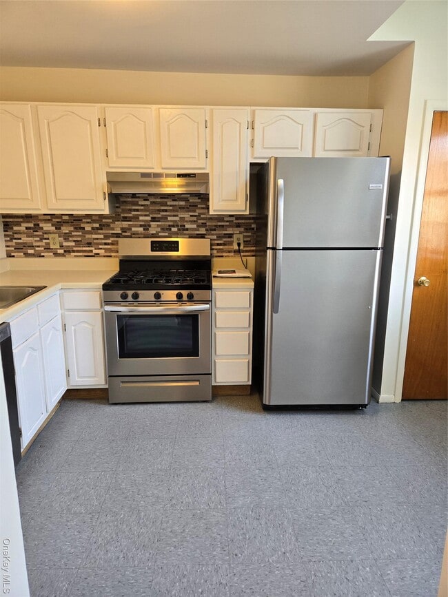 Photo - 538 Saracino Dr