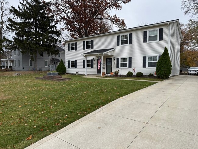 Photo - 545 Mentor Ave Unit 545 mentor