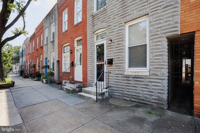 3031 Elliott St