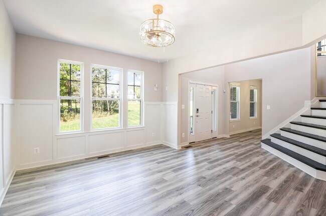 Photo - Now Available for Lease – Executive Home i...