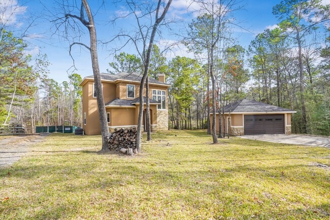 Photo - 22 Twinstone Cir