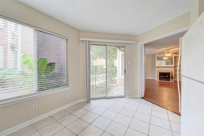 Photo - 12200 Overbrook Ln Unidad 31A