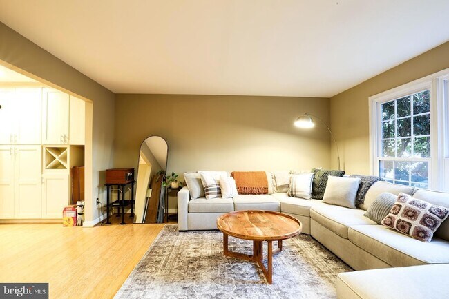 Photo - 7966 Hidden Bridge Dr