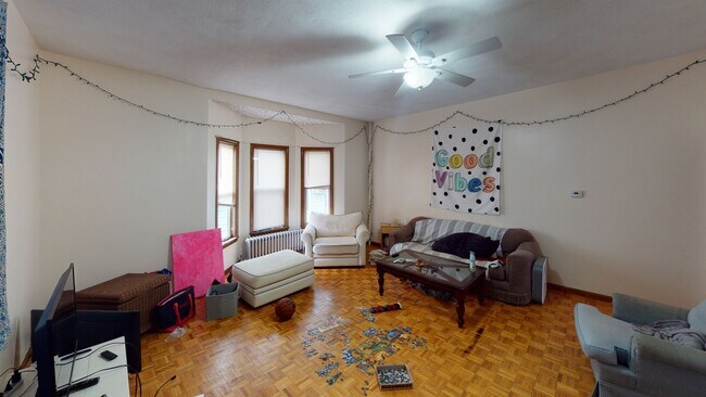 Photo - 240 School St