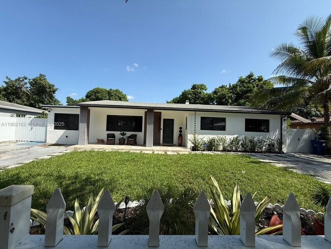 Building Photo - 1351 NW 132nd Terrace Unit apt