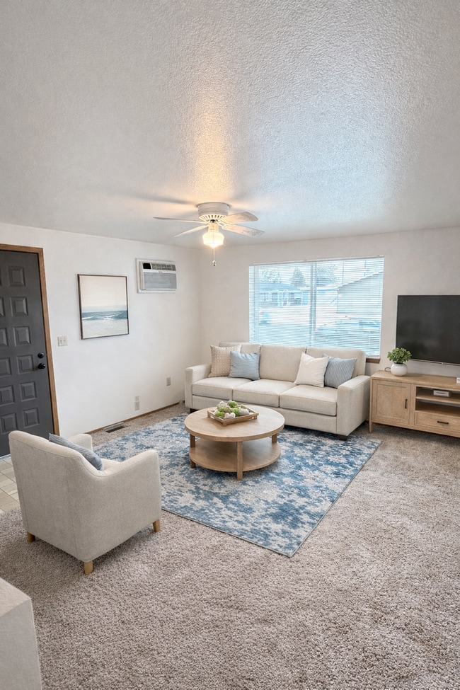 Photo - 5930 N Wiscomb St Unidad 5930