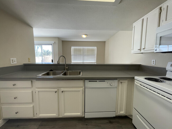 Photo - 6250 W Flamingo Rd
