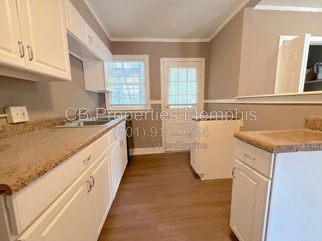 Photo - 3800 Marion Ave