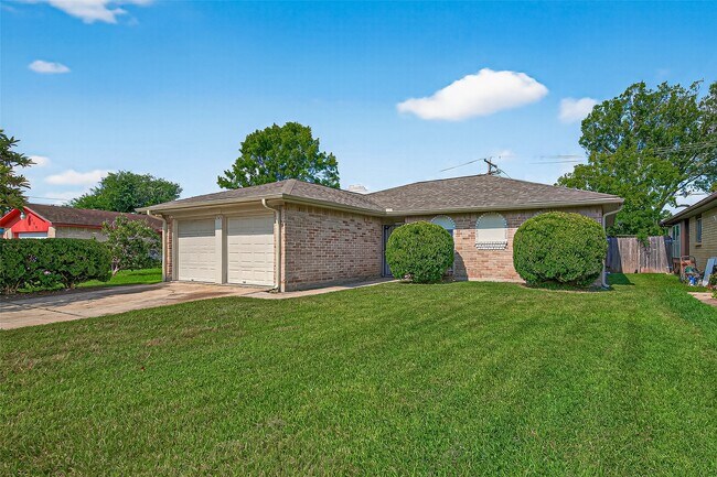 Photo - 5243 Wickview Ln