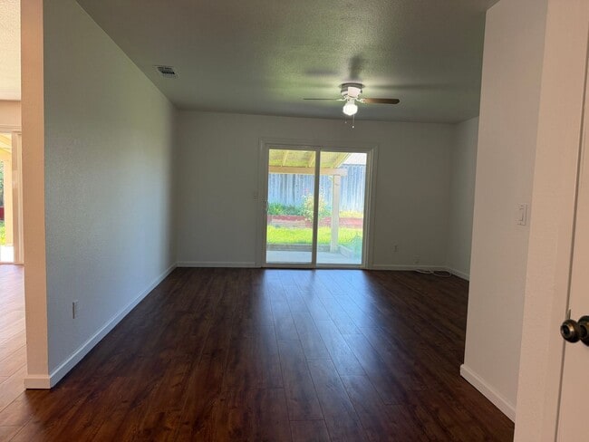 Photo - Remodeled 3 bedroom 2 bath home in Citrus Heights