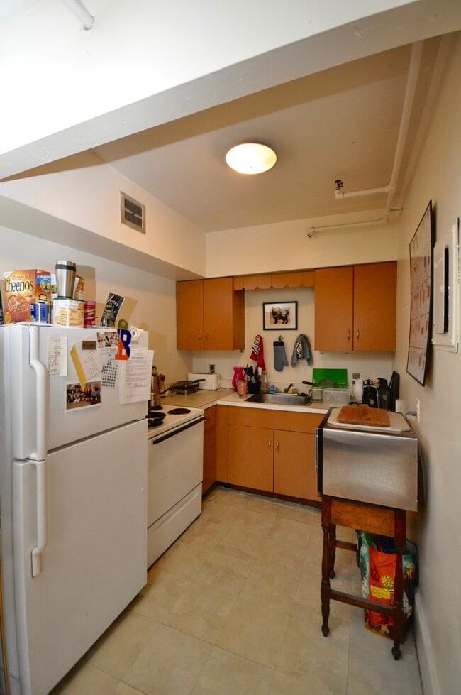 Photo - 186 Beacon St Unit 1B