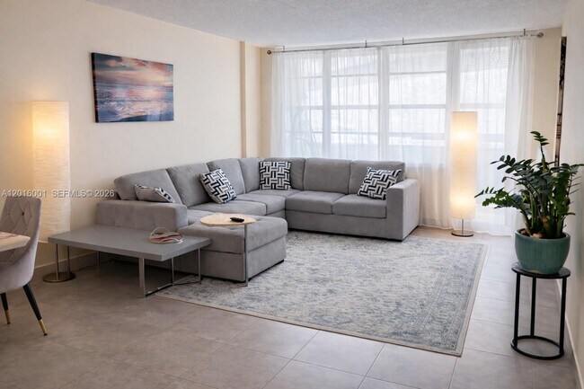 Photo - 3725 S Ocean Dr Unit 1015