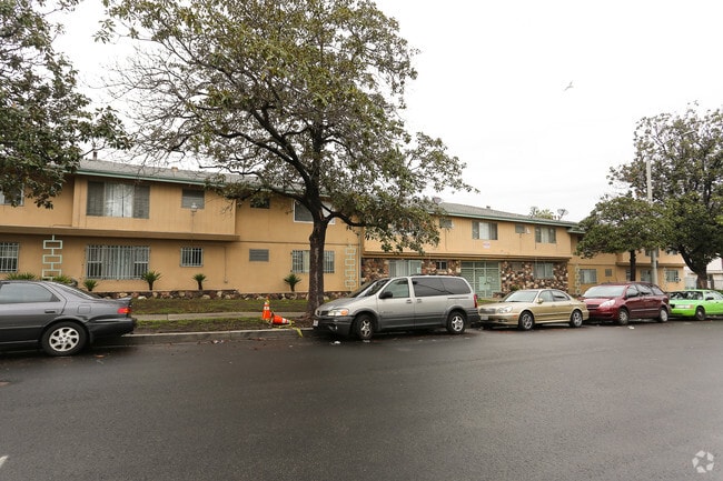 Apartamentos Baldwin Village
