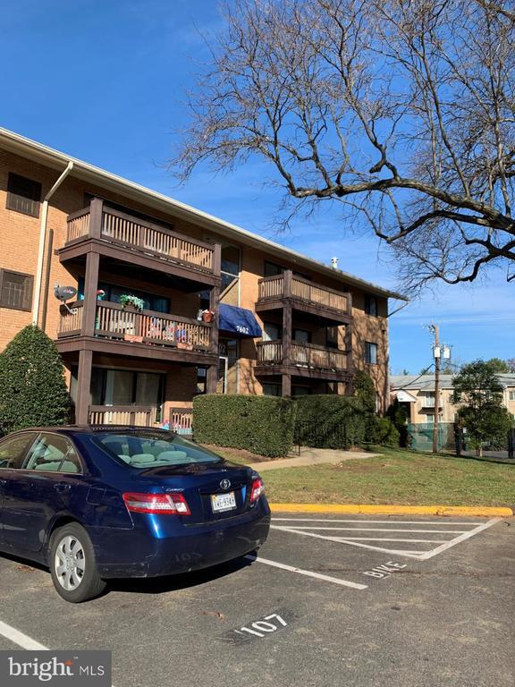 Photo - 7602 Savannah St Unidad 304