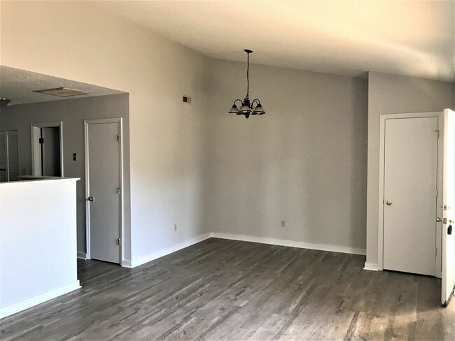 Photo - Cute Duplex 2 bedroom 2 bath