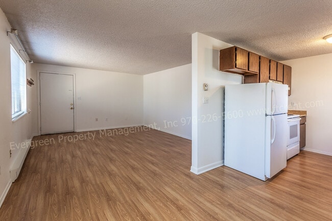 Photo - 1244 Maple St Unit #2