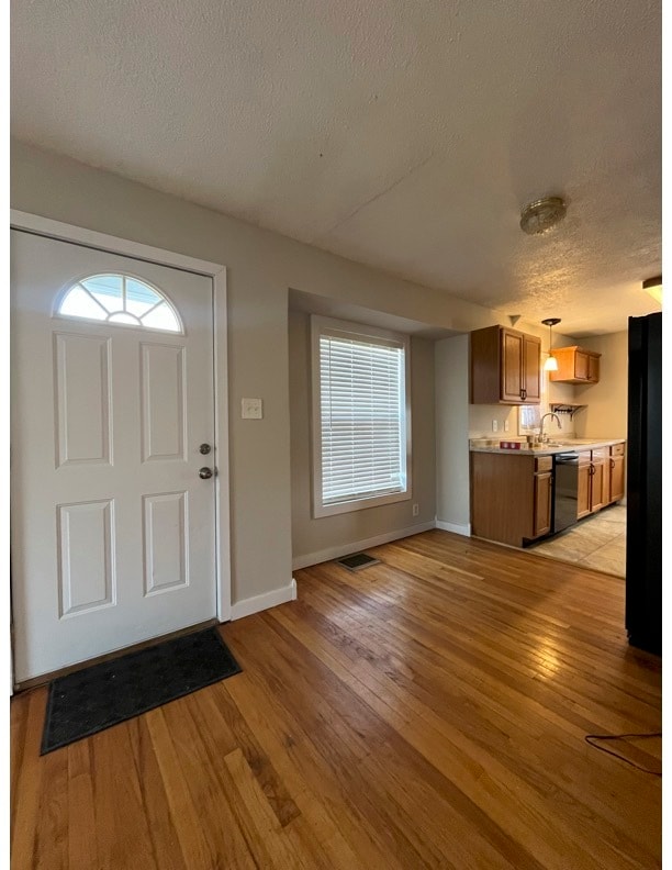 Photo - 1309 Court St