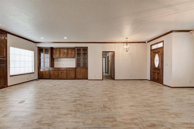 Photo - 7201 NW 150th St