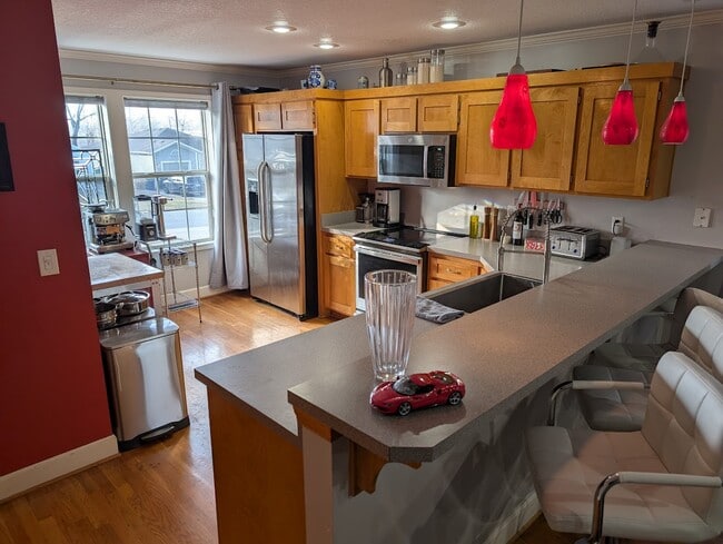 Photo - 206 W 78th St