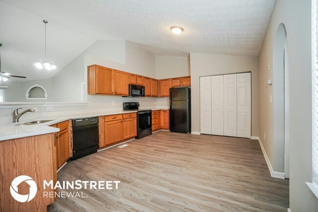 Photo - 1892 McDowell Ridge Dr