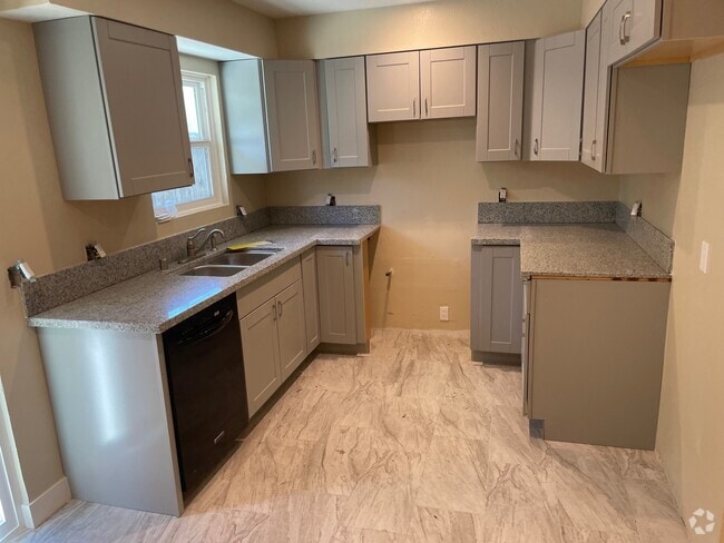 Building Photo - 32150 Aurora Vista Rd Unit C Rental
