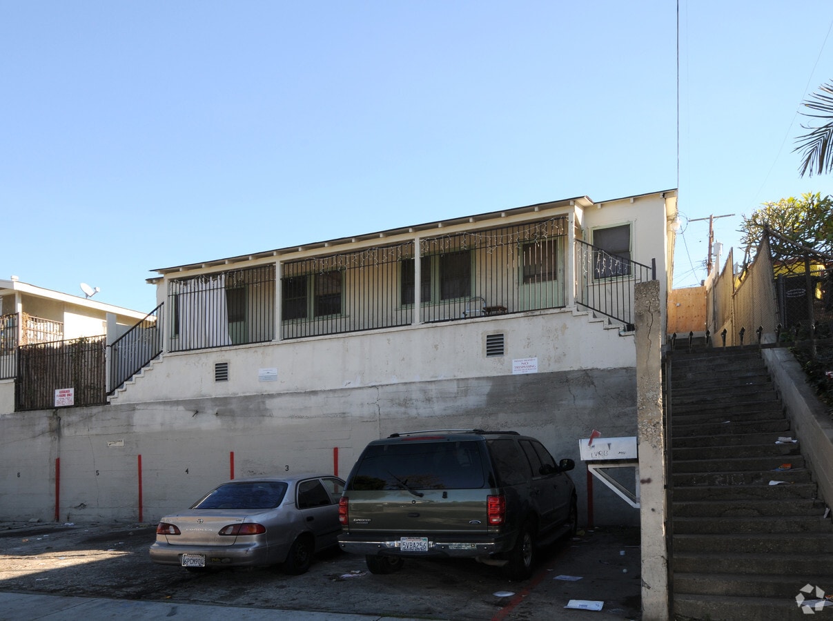 Photo - 628-634 S Bonnie Beach Pl