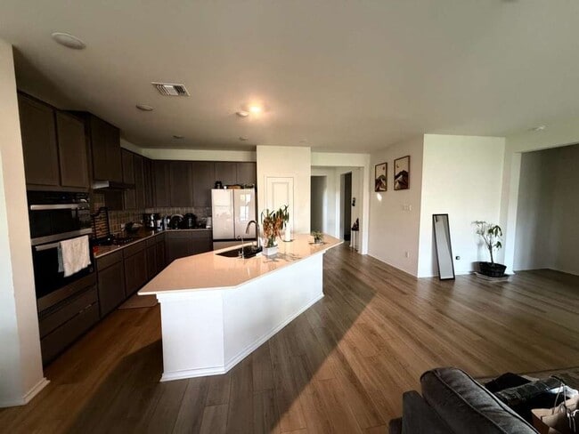 Photo - 4705 Teverola Dr